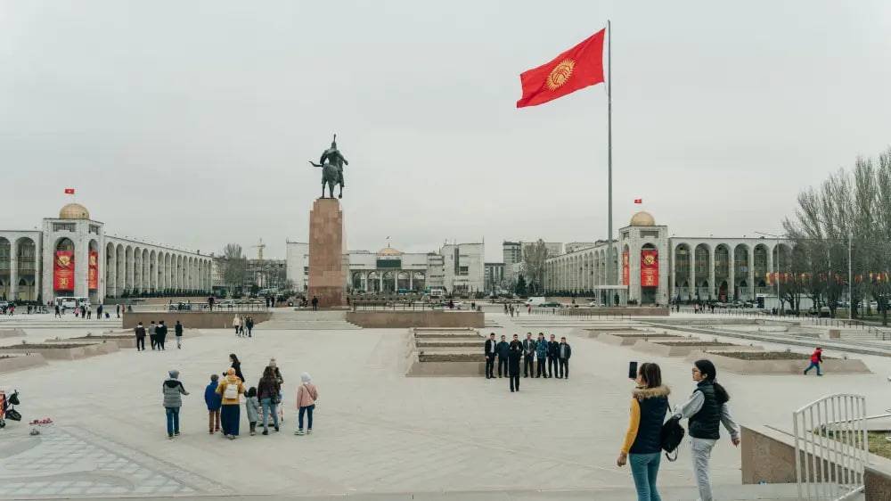 Tirbandlik sabab Qirg’izistonda poytaxt ko’chirilishi mumkin