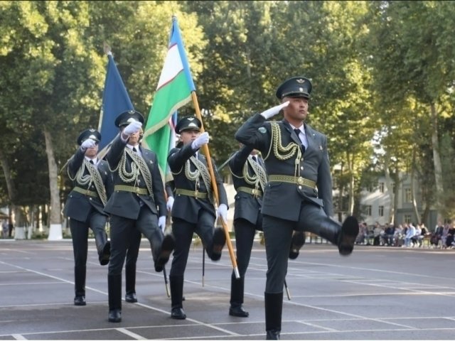 Harbiy oliygohlarning namunali tinglovchilari uchun “Oliy bosh qo‘mondon” davlat stipendiyasi joriy etiladi