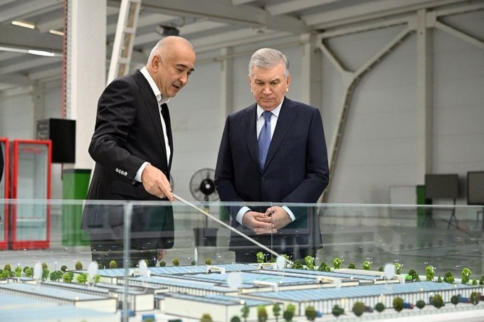 Prezident Zominda qurilayotgan yirik Artel zavodini borib ko‘rdi