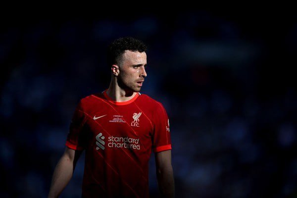 “Liverpul” yulduzi Diogu Jota avtohalokatda vafot etdi