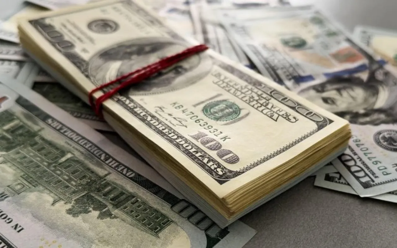 10 noyabr uchun valyuta kurslari e'lon qilindi