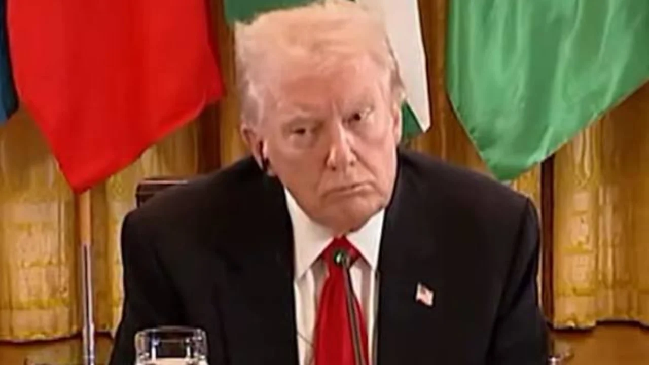 Donald Trampning Shavkat Mirziyoyevga “ko‘z qisgani” internetni portlatdi!