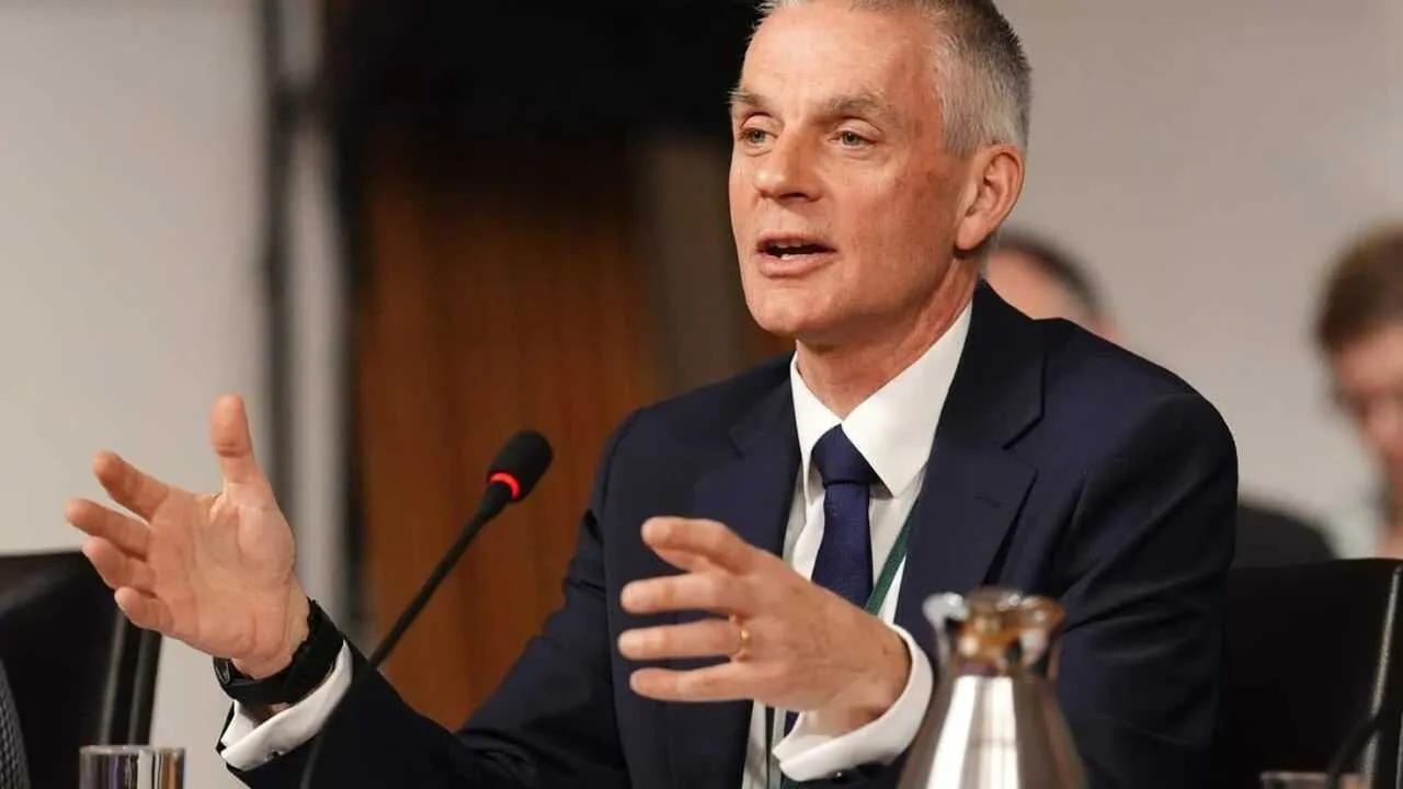 BBC bosh direktori iste'fo berdi