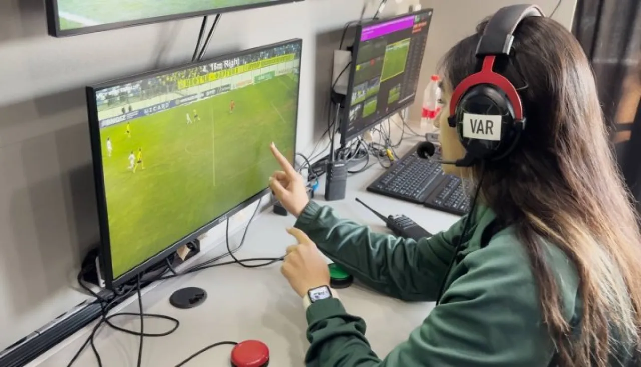 Ayol hakamlar Superligada o'zini ko'rsatyapti
