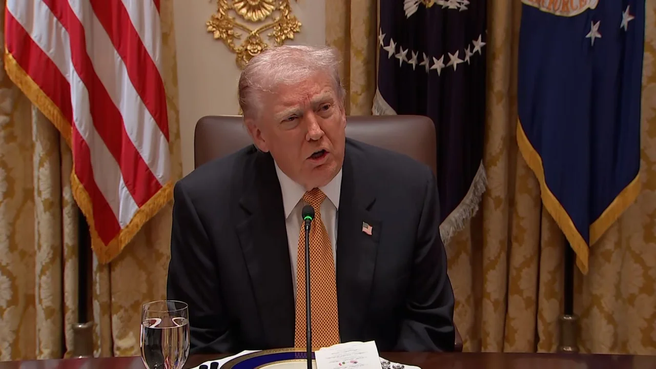 Tramp: har bir amerikalik 2000 dollar “dividend” oladi