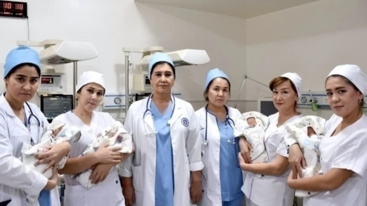 Qarshida mo‘jiza: bir oilada bir vaqtda 4 qizaloq tug‘ildi