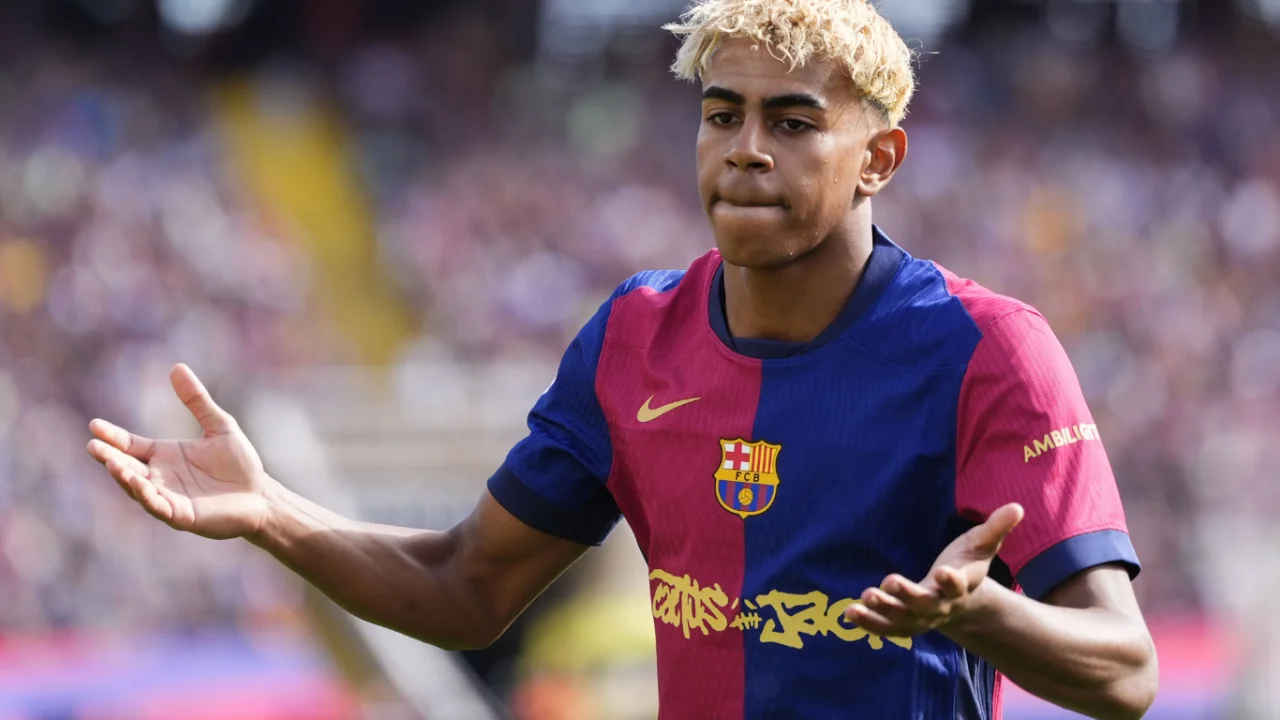 Lamine Yamal tibbiy muolaja sababli milliy jamoa safidan chetlashtirildi