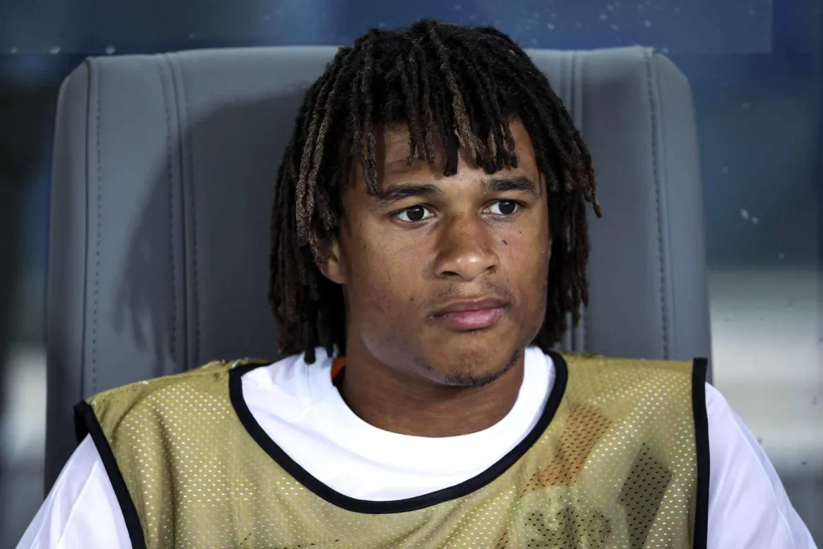 Natan Ake Manchester Sitidan ketmoqchi