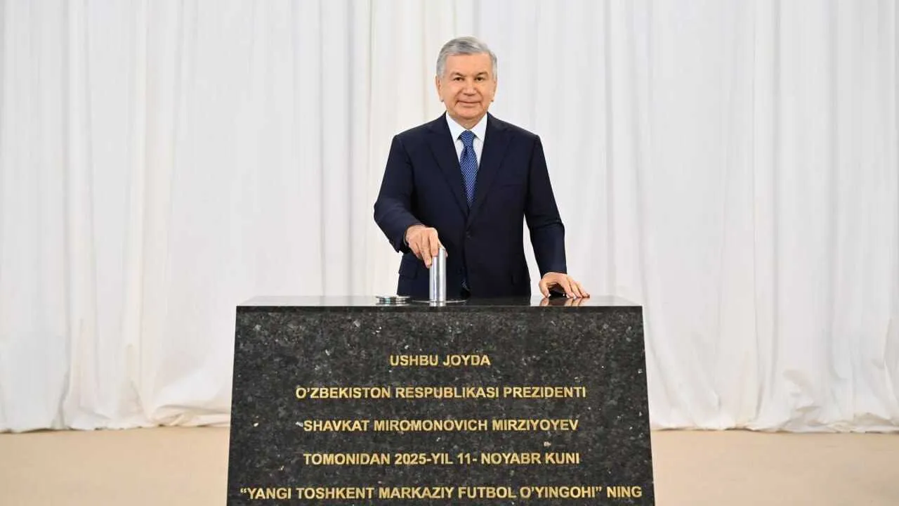 Shavkat Mirziyoyev Yangi Toshkentda stadion qurilishini boshladi
