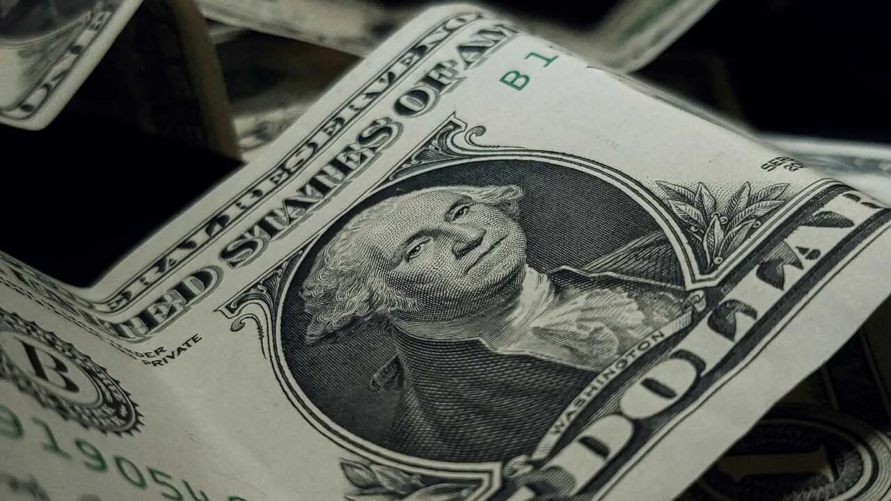 12-noyabr: Valyuta kurslari yangilandi