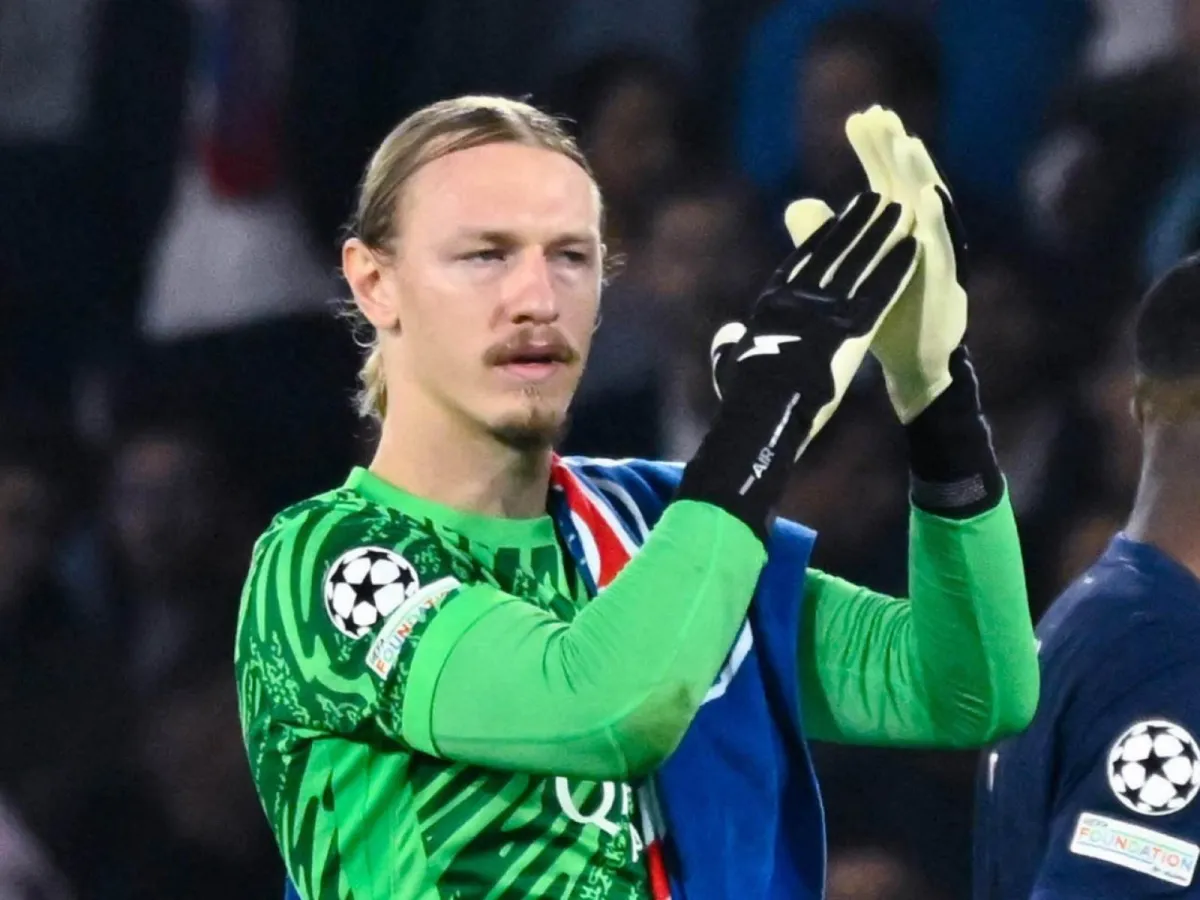 Zabarnyy va Safonov oʻrtasidagi qisqa uchrashuv