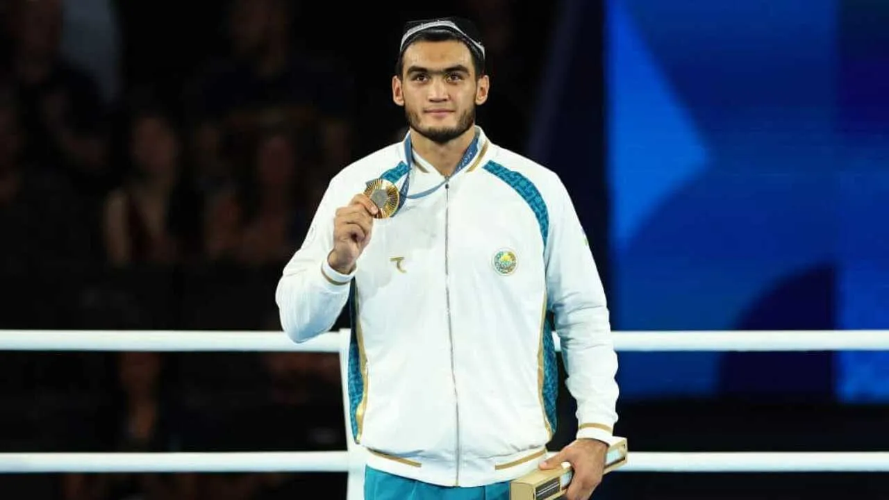 Lazizbek Mullajonov 3 yilga diskvalifikatsiya qilindi