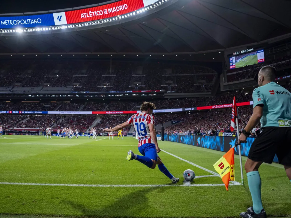 Chelsi Xulian Alvares uchun 150 mln yevro taklif qilmoqda