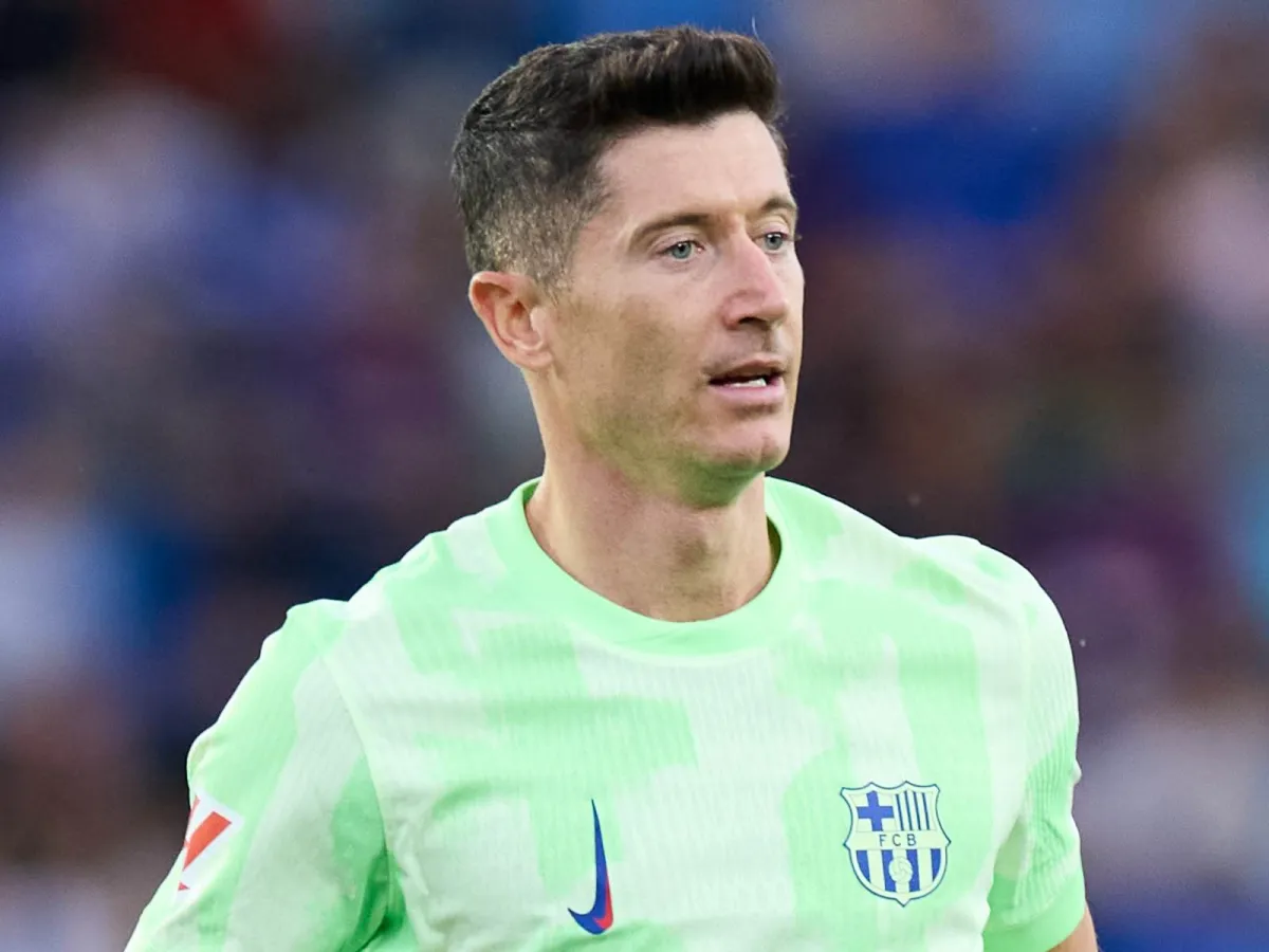 Levandovski: "Baʼzi jamoadoshlarim ota-onasidan ham kattaman"