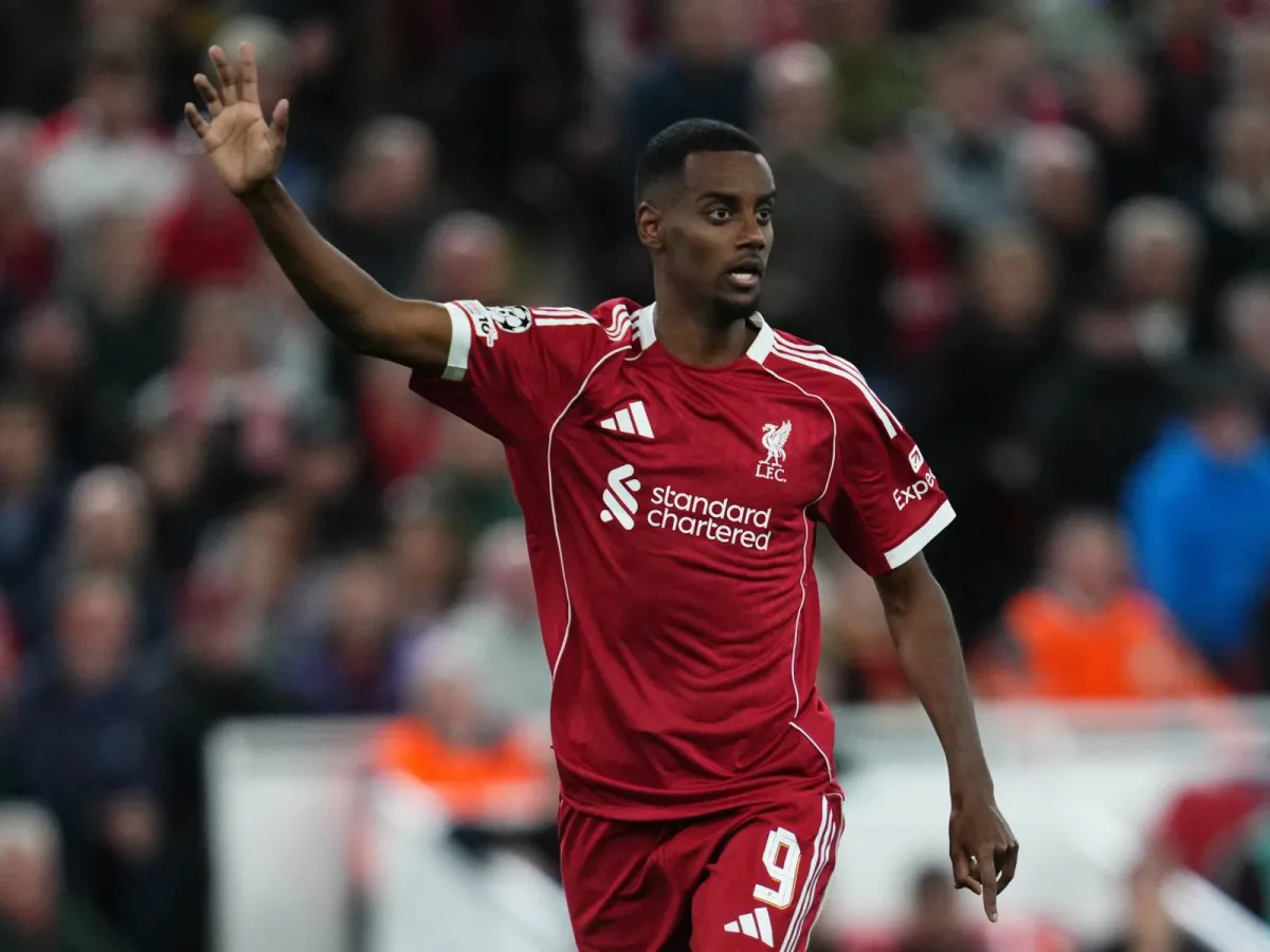 Aleksandr Isak maydonga qaytdi