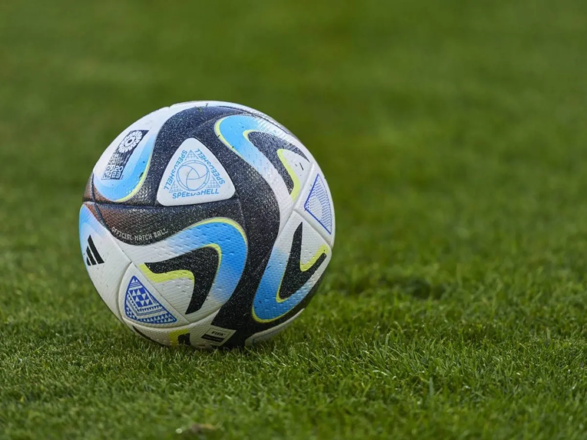 Futbol tarixidagi eng yaxshi hakamlardan biri sudda