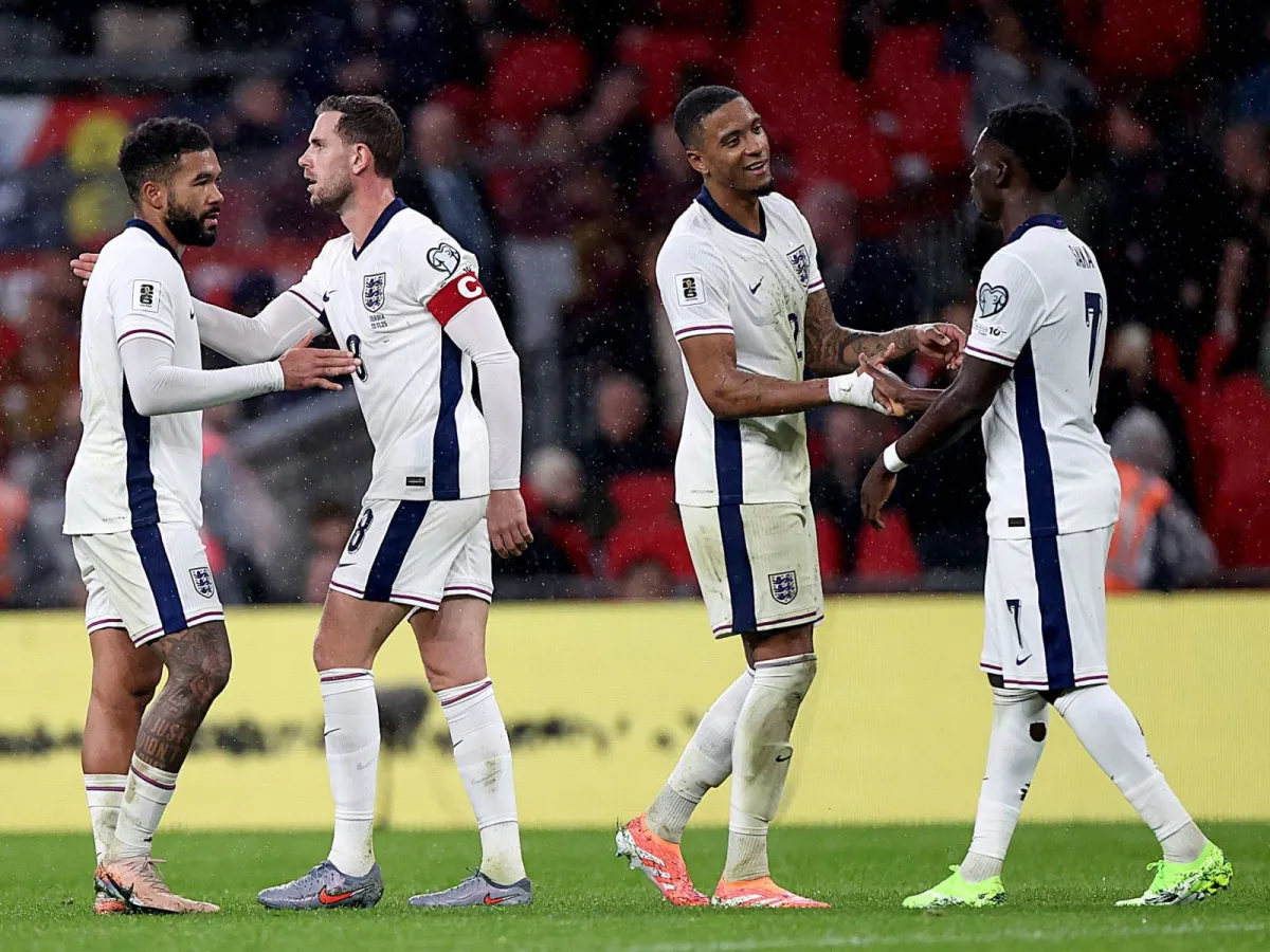 Angliya saralashda barcha oʻyinlarni yutgan ikkinchi Yevropa terma jamoasi boʻldi