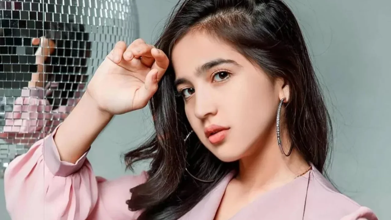 Durdona Qurbonova trenddagi videoni sinab ko‘rdi (video)