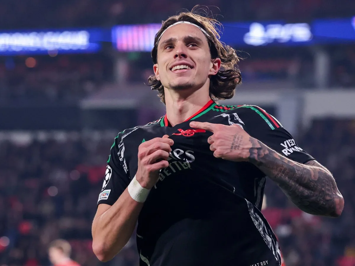 Arsenal himoyachisi derbiga qaytadi