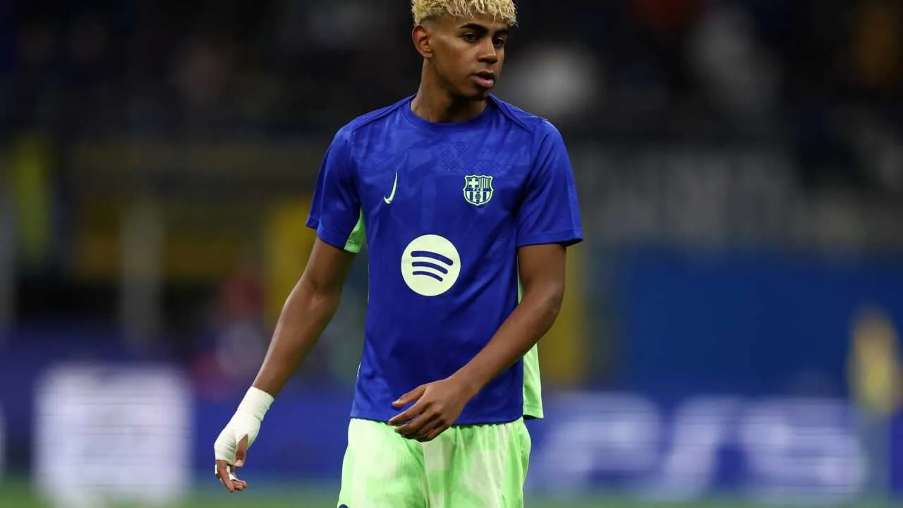 Lamin Yamal yangi Kamp Nouga qaytishga tayyor