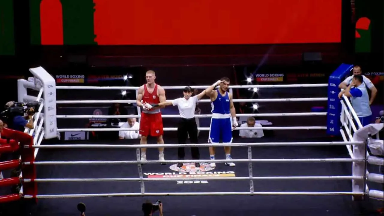 O‘zbekiston bokschilari finalga yo‘l oldi