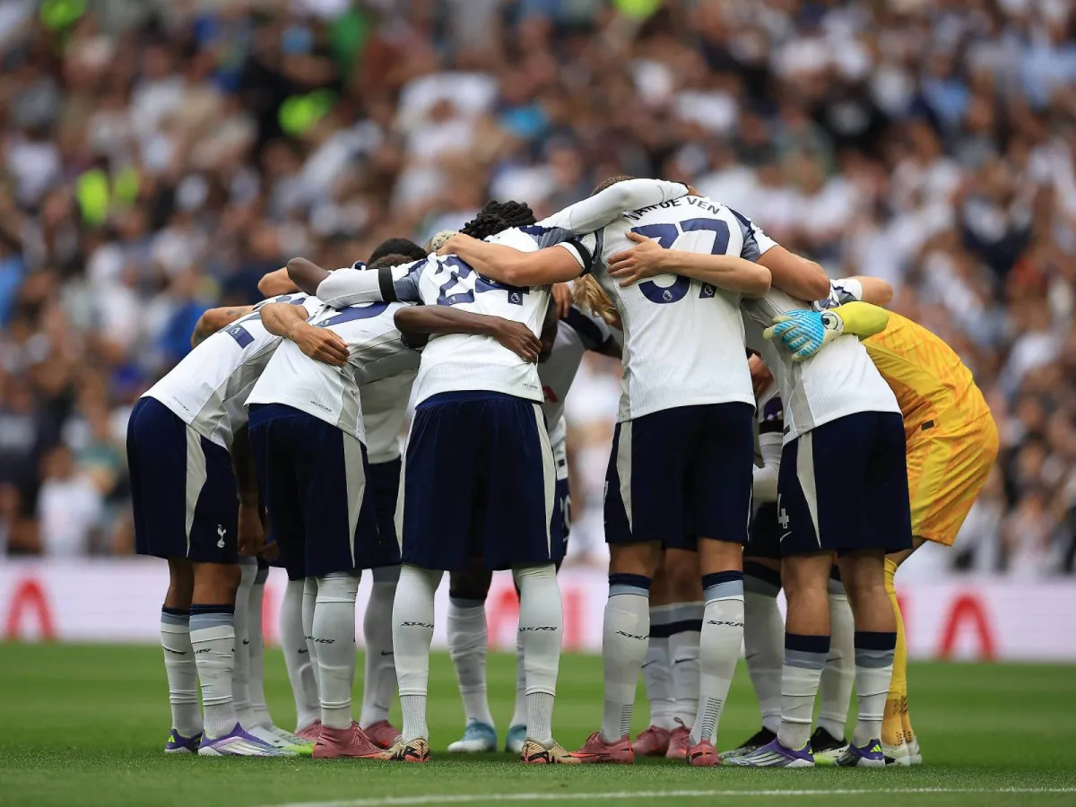 Tottenhem kuchli darvozabon izlamoqda