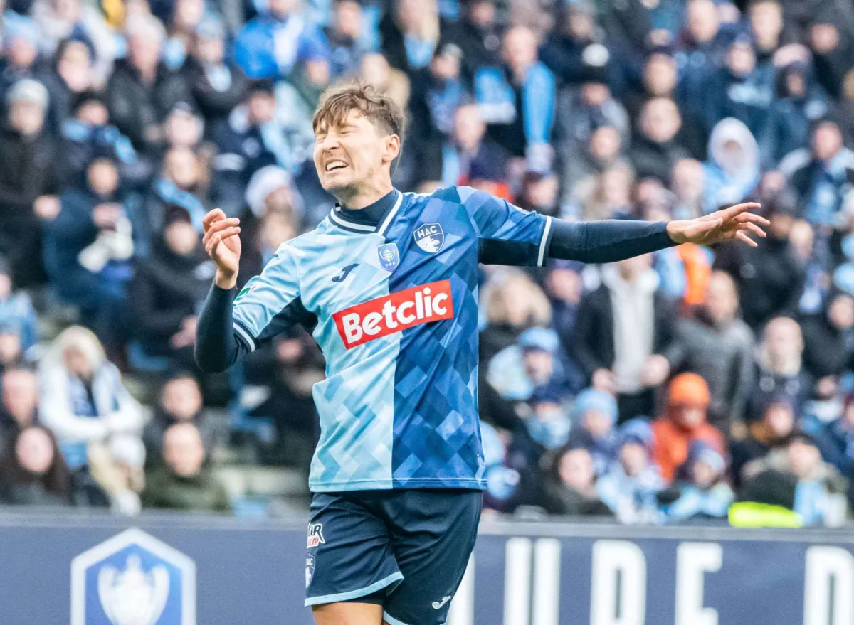 Aleksandr Golovin: Kuzyaevning "Gavr"dagi muvaffaqiyatsizligi uning aybi emas