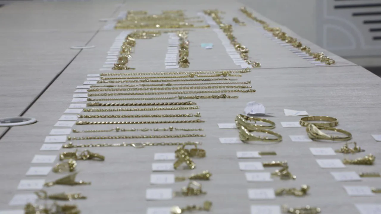 Andijonda 2 mlrdlik tilla aylanmasi fosh etildi