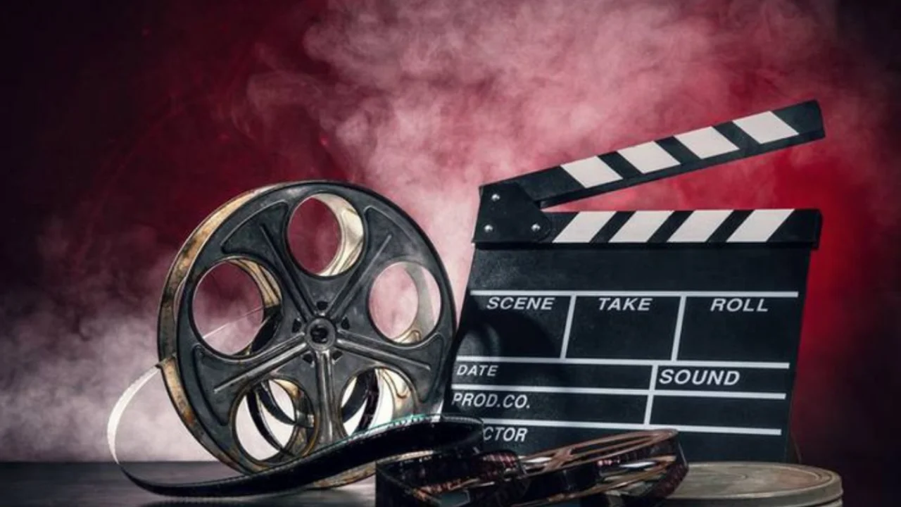 AQSHlik yosh rejissyor hazillashib, sevimli sahnalashtiruvchisiga 50 sent yubordi va stajirovka oldi