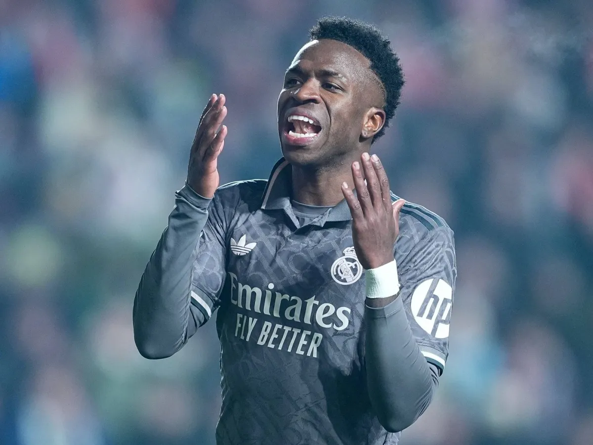 Vinisius Realdan noroziligini ijtimoiy tarmoqlarda ko'rsatdi