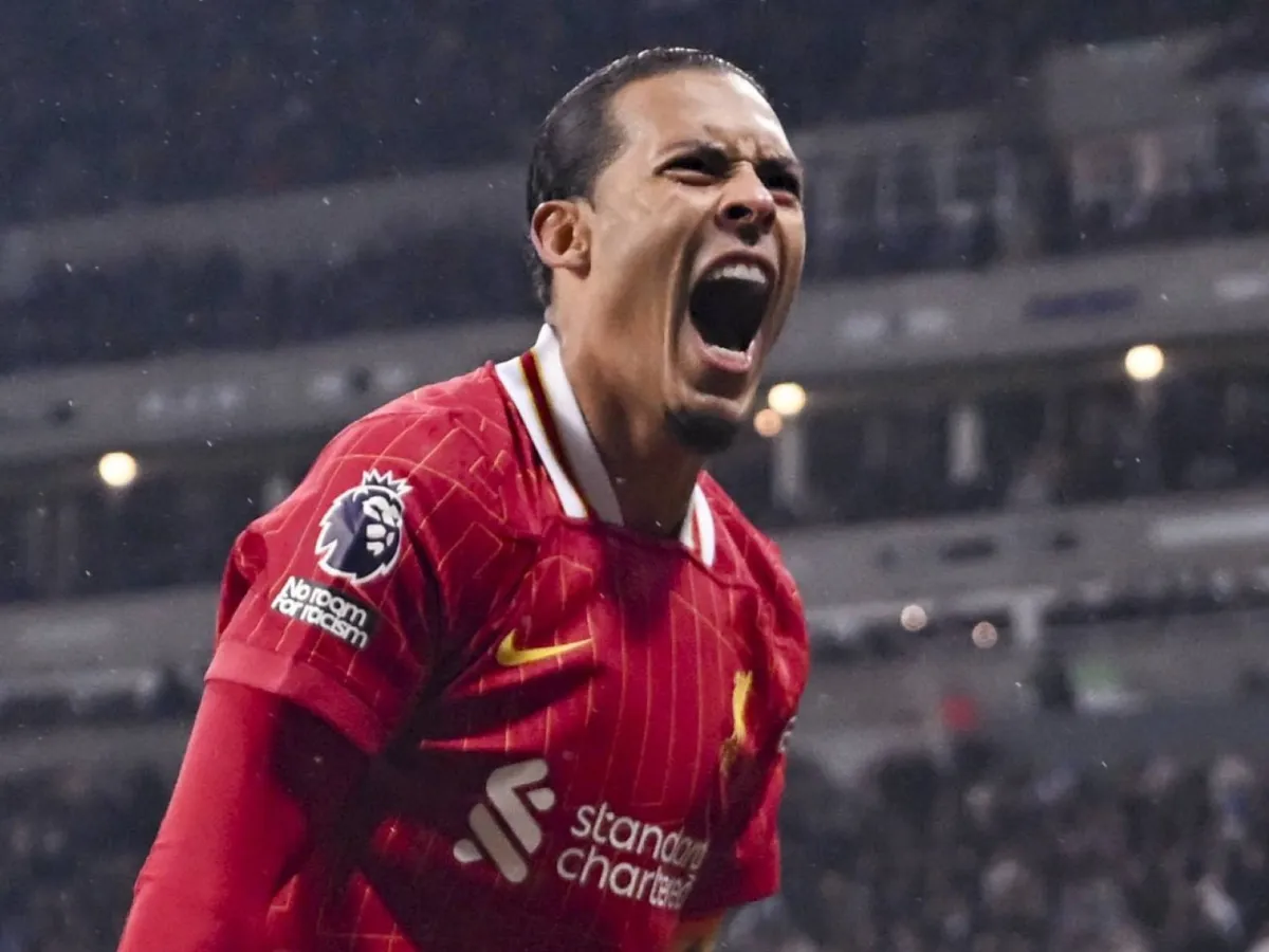 Van Deyk: Har bir futbolchi o'ziga nazar tashlashi kerak