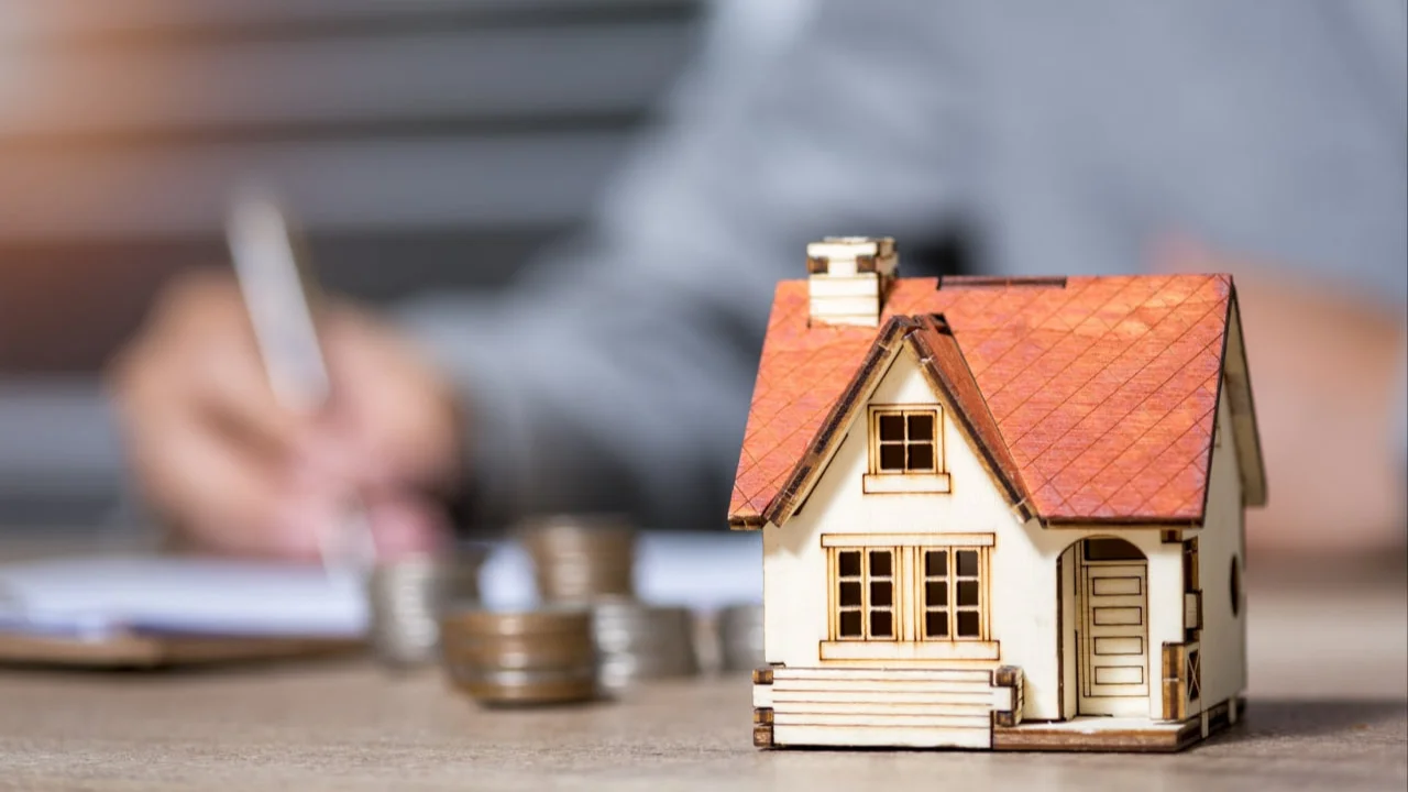 Hududlar kesimida qaysi viloyat eng ko‘p uy-joy topshirgan?