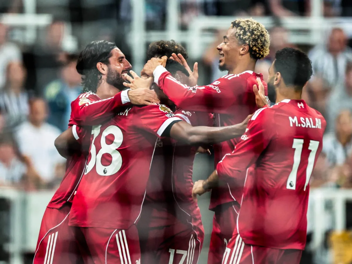 Liverpul Zidanni bosh murabbiy etib tayinlashi mumkin