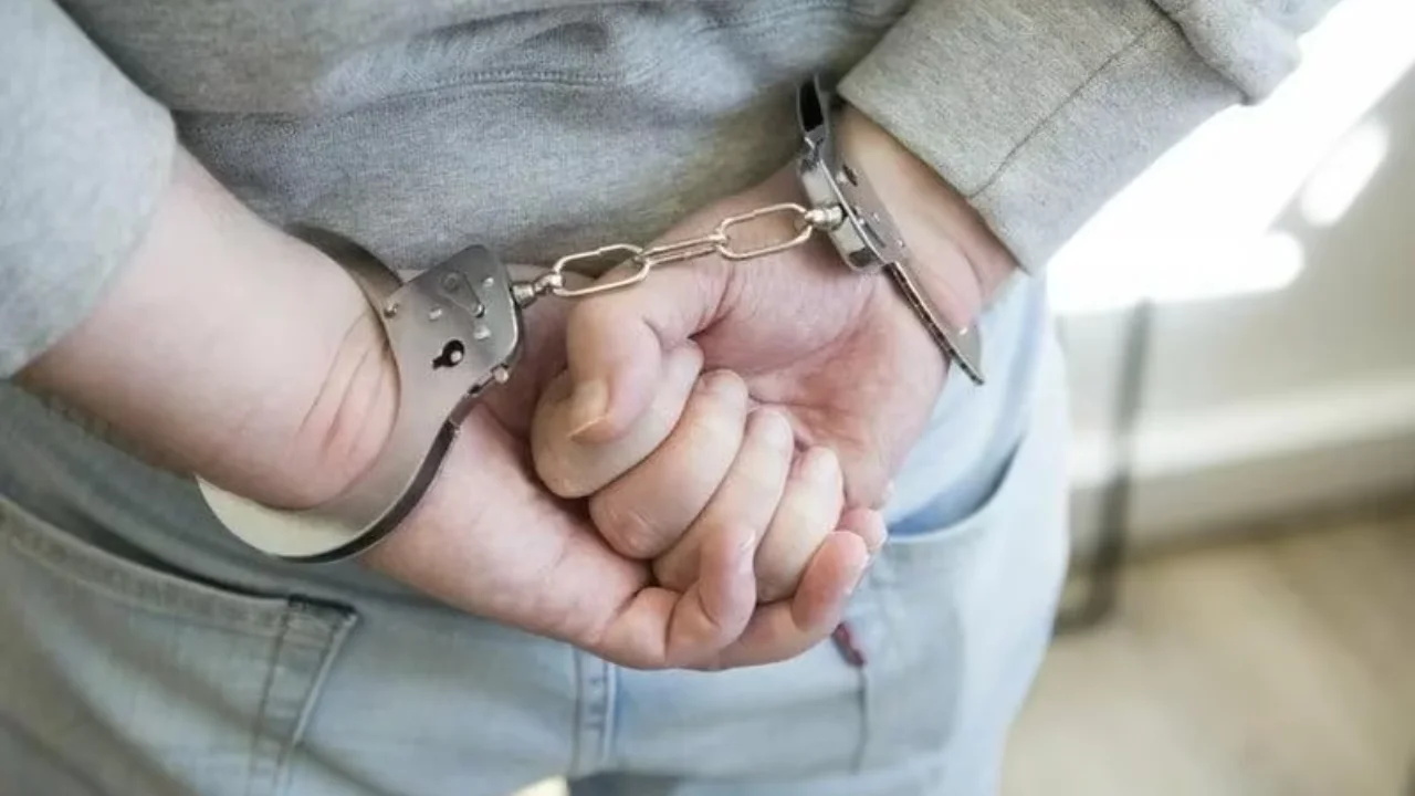 Ijarachi ayolga shilqimlik qilgan uy yegasi qamaldi