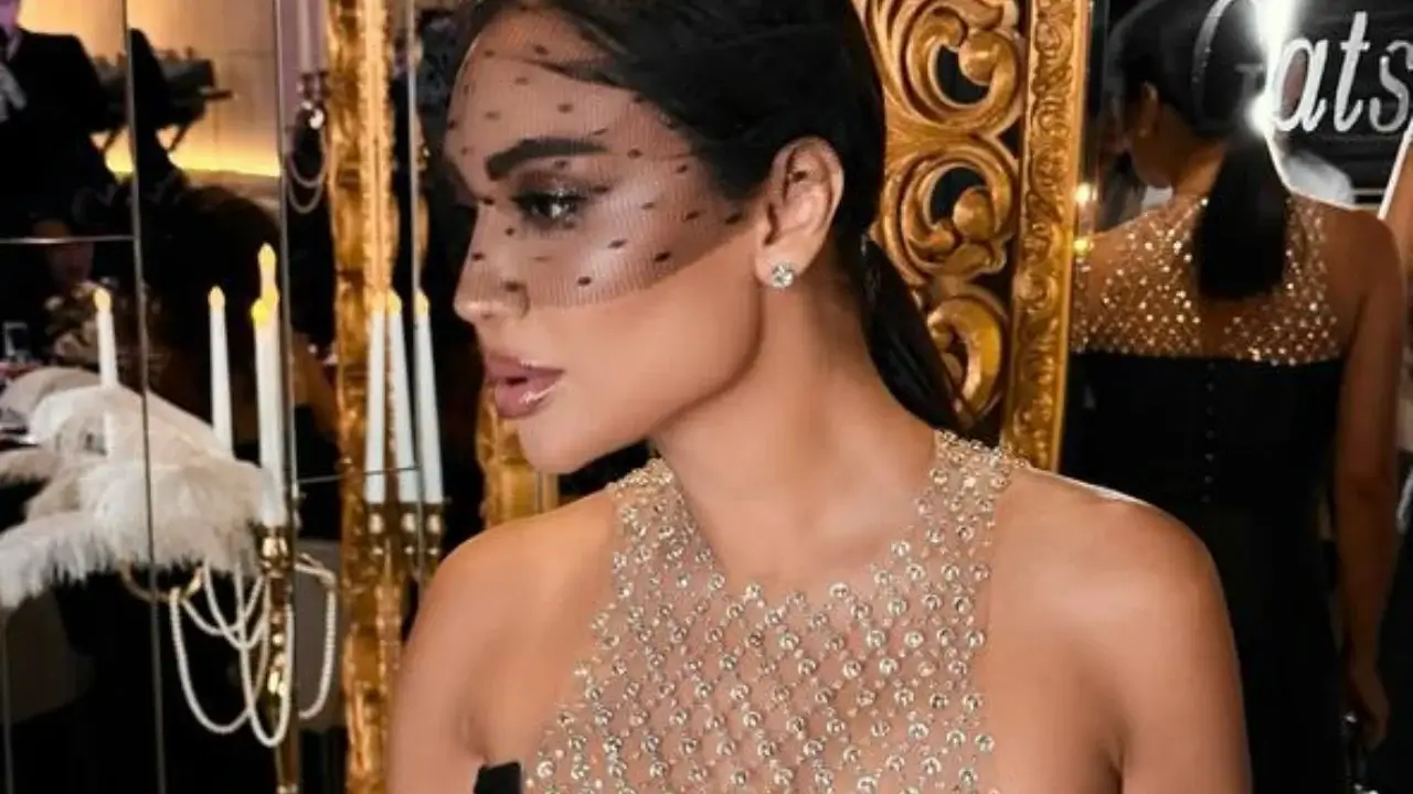 Munisa Rizayeva erini soxta deb o‘ylovchilarga javob berdi