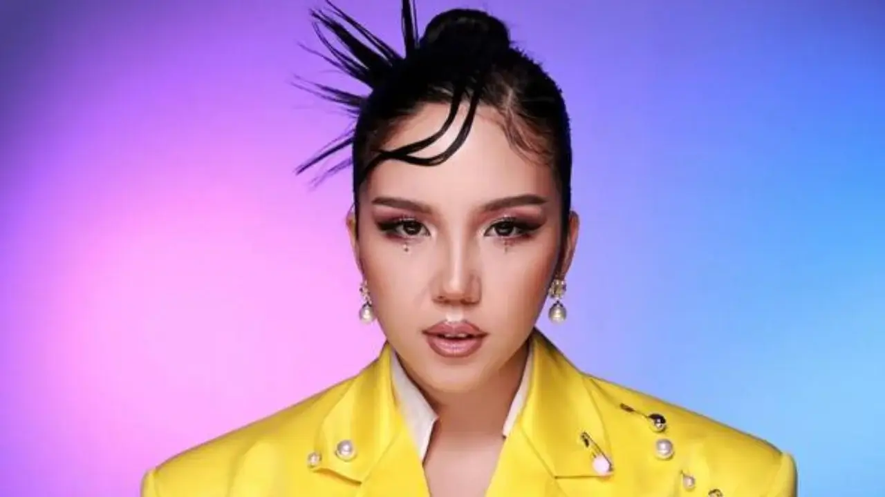 Xonanda Afruza 29 yoshini o‘zgacha tarzda kutib oldi