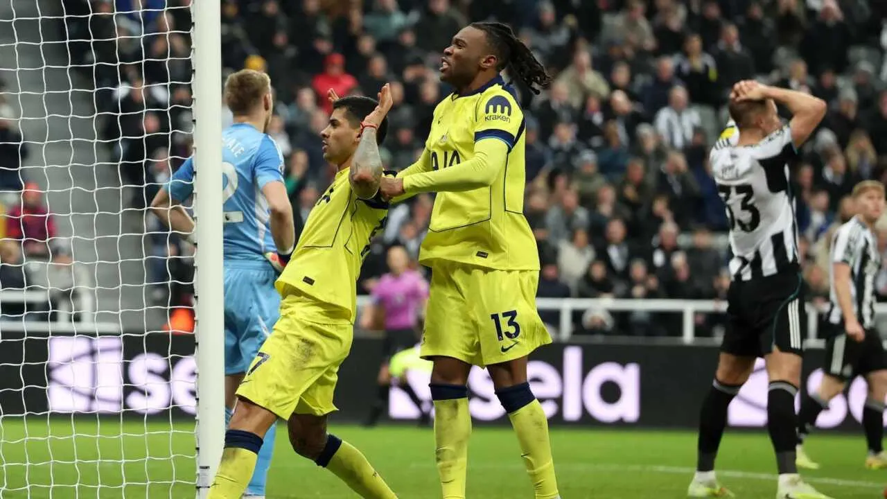 Nyukasl va Tottenxem dramatik durang o'ynadi