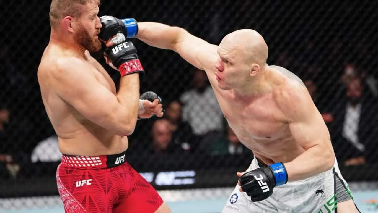 Bogdan Guskov va Yan Blaxovich o‘rtasidagi super jang yakunlandi