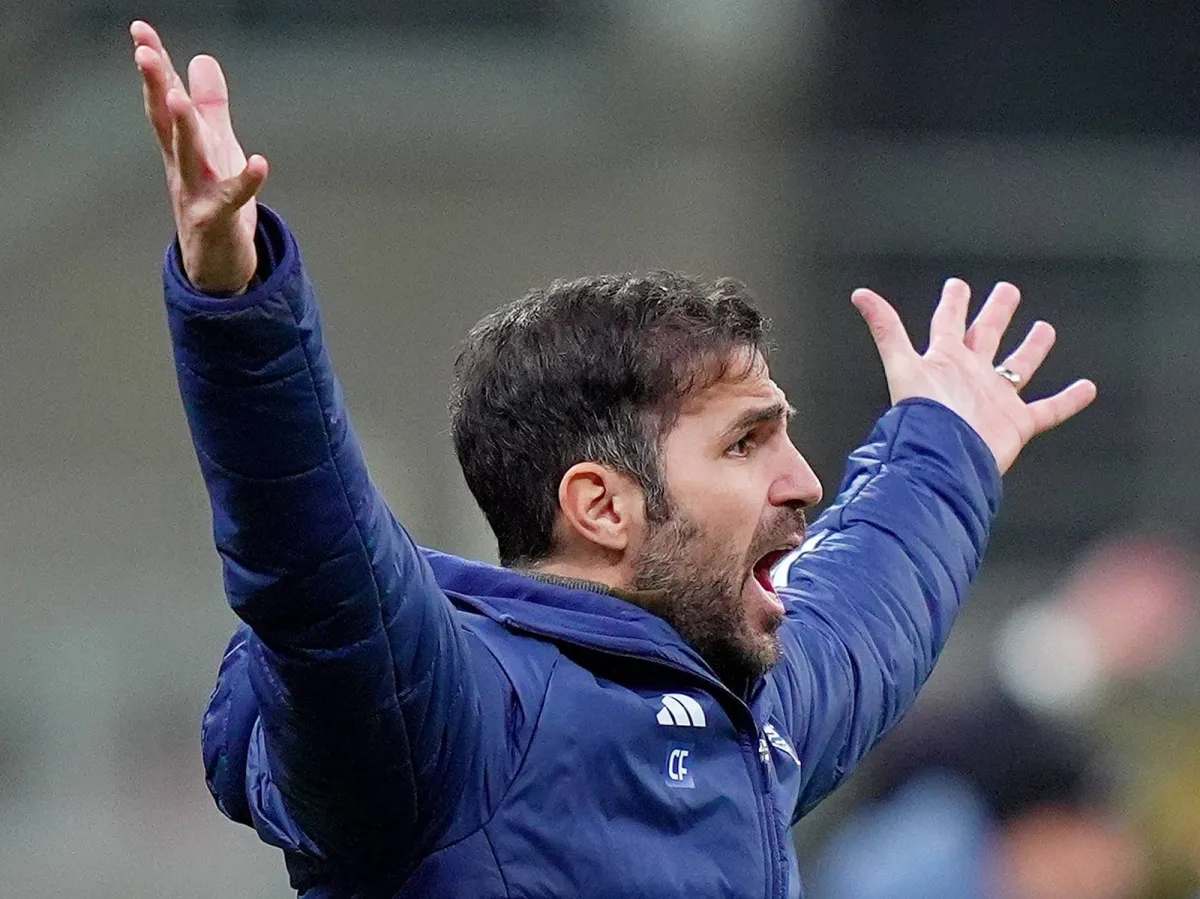 Fabregas: Himoyada oʻynagandan koʻra yirik magʻlubiyatni tanlayman