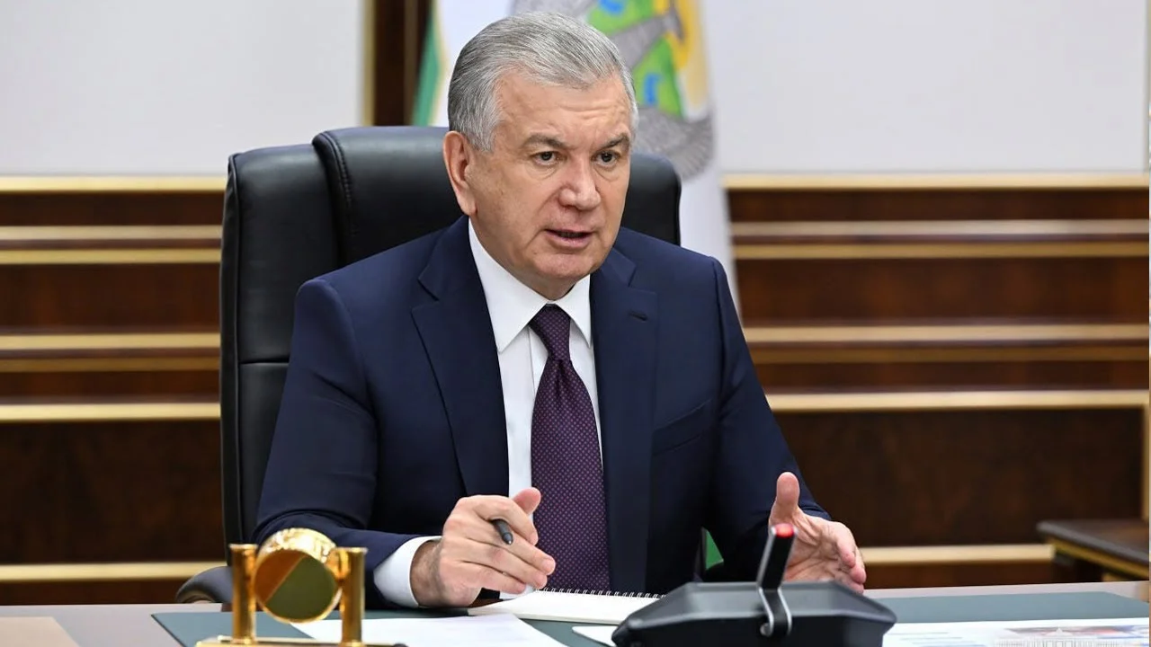 Shavkat Mirziyoyev Konstitutsiya bayrami arafasida 615 kishini afv etdi