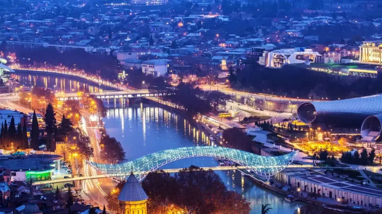 Gruziyaga kirishda yangi talab