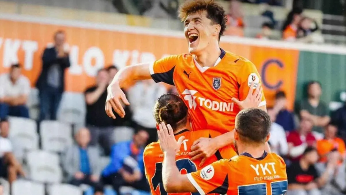 Eldor Shomurodov yilning "eng yaxshi legioner"i deb tan olindi