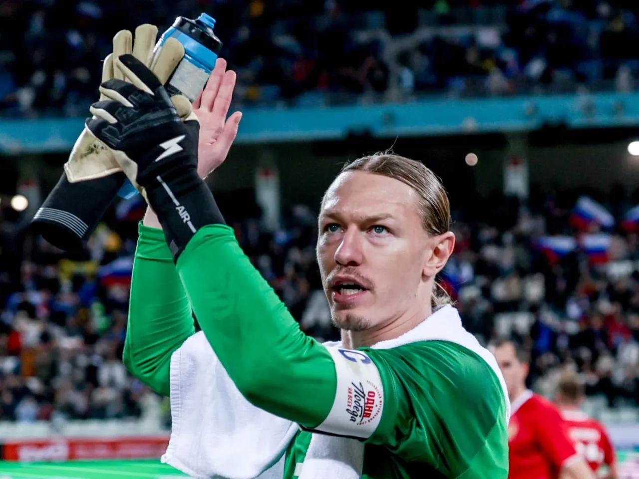 Kafanov: Safonov «PSJ»ning 3:2 g'alabasida xatosiz o'ynadi