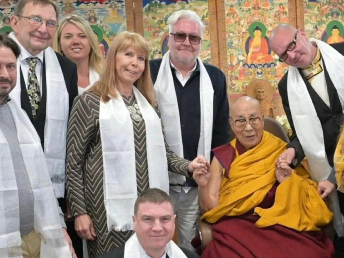 Dalay-lama huzuridagi tashrif Estoniya delegatsiyasi uchun "qimmatga tushdi"