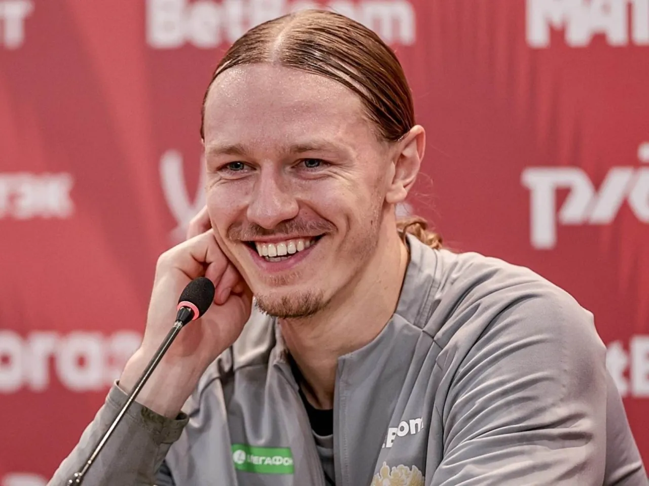 Safonov PSJning navbatdagi o'yinida zaxirada qolishi mumkin