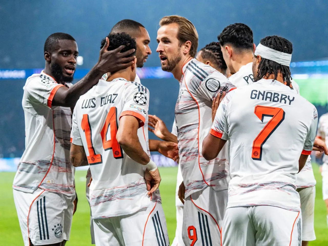 Bavariya g'alabasiz ham Bundesligada farqni oshirdi