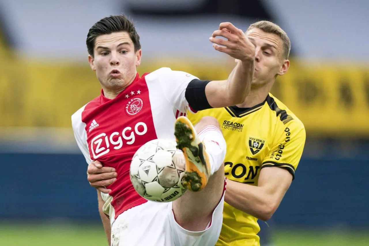 Ekkelekamp goli Udinezeni Napoli ustidan g'alabaga eltadi