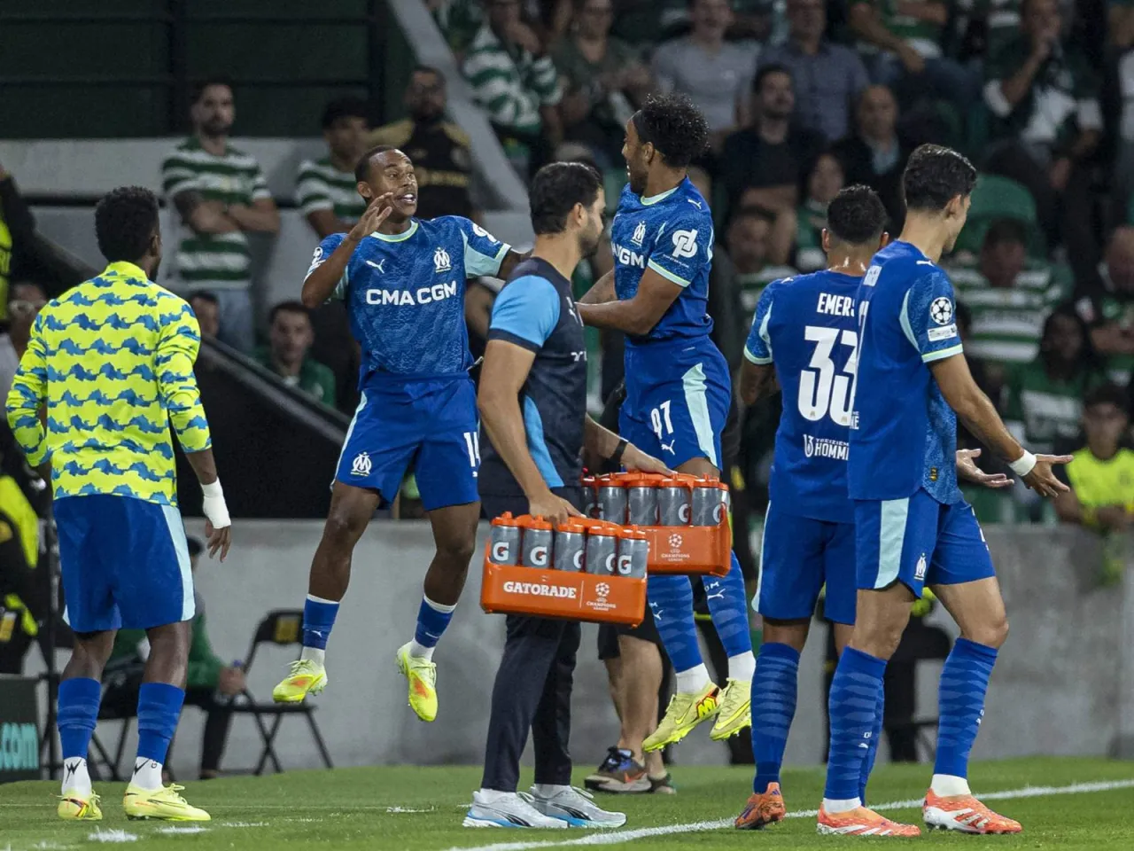 Marsel va Monako uchrashuvi muxlislar sabab kechiktirildi