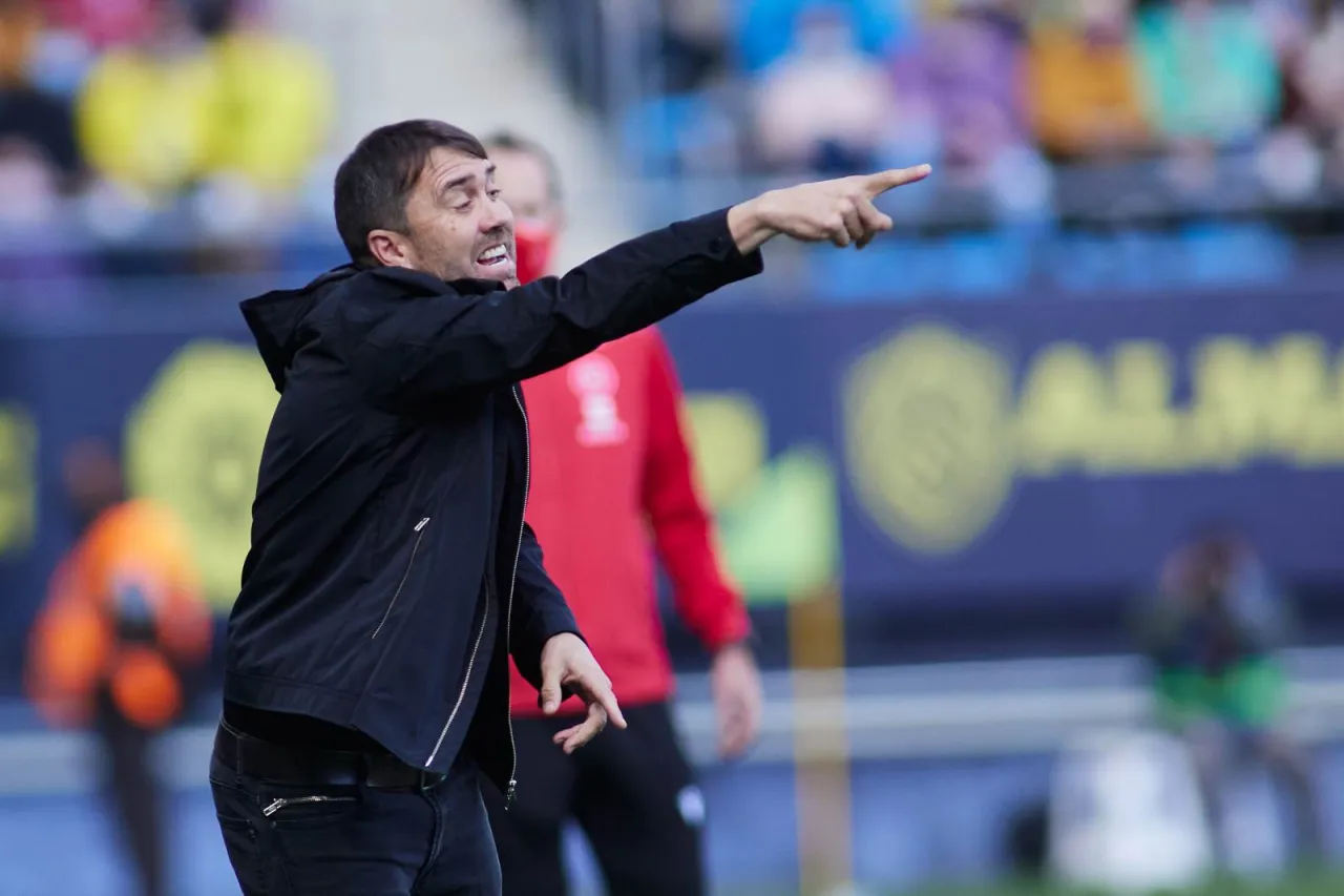 Alaves murabbiyi Vinisius epizodida hakam qarorini tushunmadi