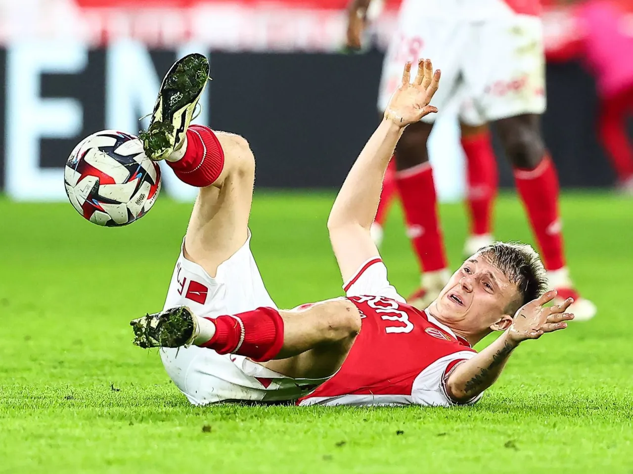 Golovin Marselga qarshi o'yinda Monakoning asosiy tarkibida